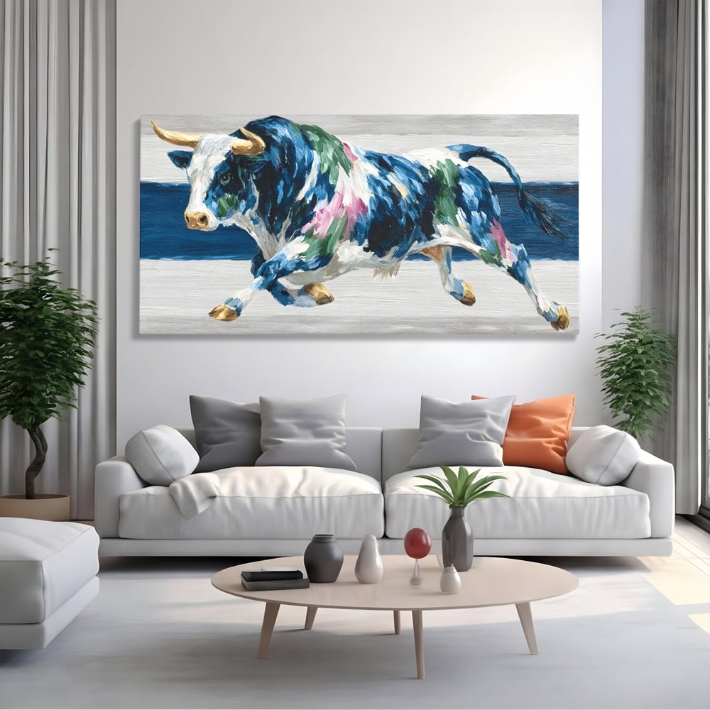 Tablou canvas cu tablou canvas pictura taur in miscare, fara rama, pe sasiu de lemn, pe perete intr-un living